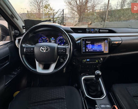 Серый Тойота Хайлюкс, объемом двигателя 2.4 л и пробегом 187 тыс. км за 25000 $, фото 9 на Automoto.ua