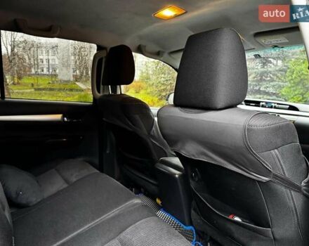 Сірий Тойота Хайлюкс, об'ємом двигуна 2.4 л та пробігом 188 тис. км за 24490 $, фото 61 на Automoto.ua