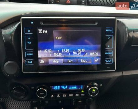 Сірий Тойота Хайлюкс, об'ємом двигуна 2.4 л та пробігом 188 тис. км за 24490 $, фото 49 на Automoto.ua