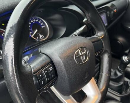 Серый Тойота Хайлюкс, объемом двигателя 2.39 л и пробегом 377 тыс. км за 21700 $, фото 26 на Automoto.ua