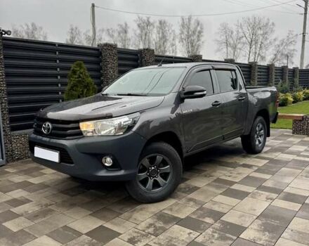 Серый Тойота Хайлюкс, объемом двигателя 2.39 л и пробегом 377 тыс. км за 21700 $, фото 6 на Automoto.ua