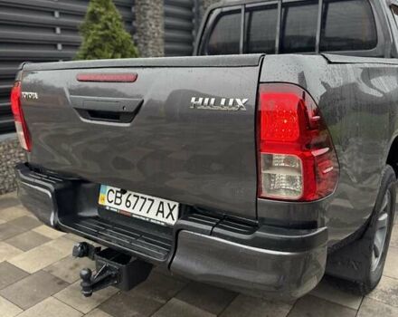 Серый Тойота Хайлюкс, объемом двигателя 2.39 л и пробегом 377 тыс. км за 21700 $, фото 8 на Automoto.ua