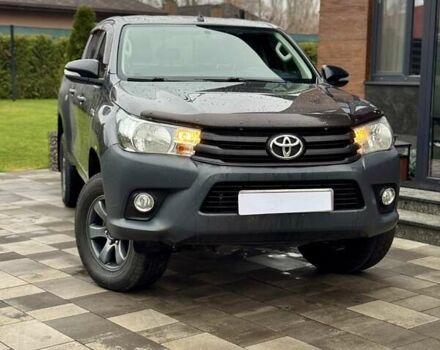 Серый Тойота Хайлюкс, объемом двигателя 2.39 л и пробегом 377 тыс. км за 21700 $, фото 7 на Automoto.ua