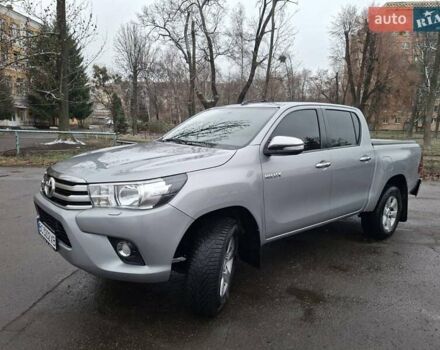 Серый Тойота Хайлюкс, объемом двигателя 2.39 л и пробегом 360 тыс. км за 24900 $, фото 1 на Automoto.ua