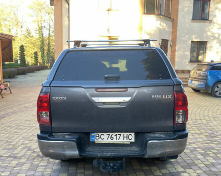 Серый Тойота Хайлюкс, объемом двигателя 2.4 л и пробегом 126 тыс. км за 30000 $, фото 5 на Automoto.ua