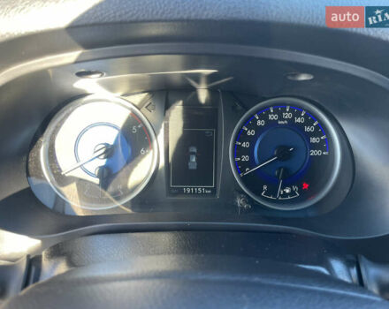 Серый Тойота Хайлюкс, объемом двигателя 2.39 л и пробегом 190 тыс. км за 32550 $, фото 48 на Automoto.ua