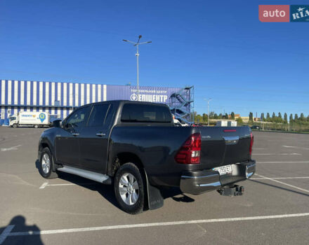 Серый Тойота Хайлюкс, объемом двигателя 2.39 л и пробегом 190 тыс. км за 32550 $, фото 5 на Automoto.ua