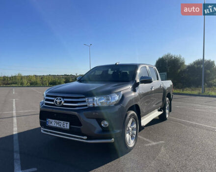 Серый Тойота Хайлюкс, объемом двигателя 2.39 л и пробегом 190 тыс. км за 32550 $, фото 11 на Automoto.ua