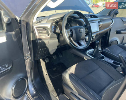 Серый Тойота Хайлюкс, объемом двигателя 2.39 л и пробегом 190 тыс. км за 32550 $, фото 43 на Automoto.ua