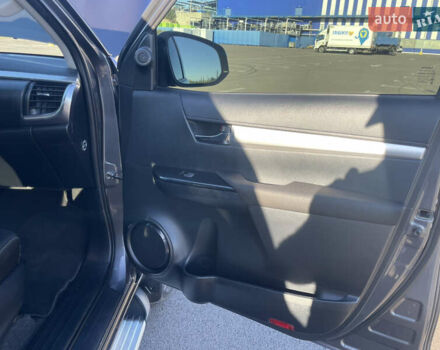 Серый Тойота Хайлюкс, объемом двигателя 2.39 л и пробегом 190 тыс. км за 32550 $, фото 40 на Automoto.ua