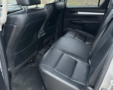 Серый Тойота Хайлюкс, объемом двигателя 2.39 л и пробегом 109 тыс. км за 28620 $, фото 6 на Automoto.ua