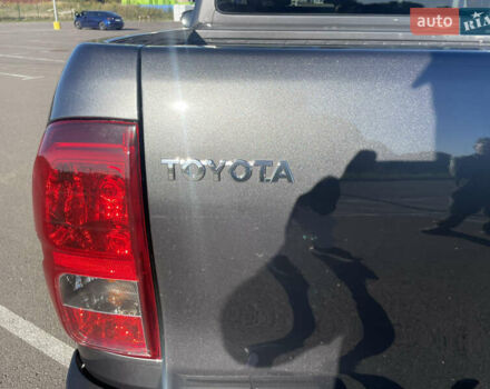 Серый Тойота Хайлюкс, объемом двигателя 2.39 л и пробегом 190 тыс. км за 32550 $, фото 24 на Automoto.ua