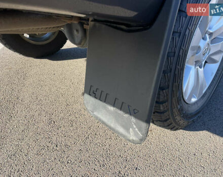 Серый Тойота Хайлюкс, объемом двигателя 2.39 л и пробегом 190 тыс. км за 32550 $, фото 32 на Automoto.ua