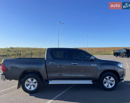 Серый Тойота Хайлюкс, объемом двигателя 2.39 л и пробегом 190 тыс. км за 32550 $, фото 8 на Automoto.ua