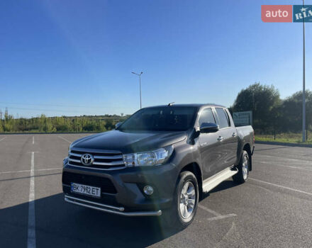Серый Тойота Хайлюкс, объемом двигателя 2.39 л и пробегом 190 тыс. км за 32550 $, фото 19 на Automoto.ua