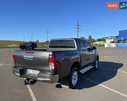 Серый Тойота Хайлюкс, объемом двигателя 2.39 л и пробегом 190 тыс. км за 32550 $, фото 15 на Automoto.ua
