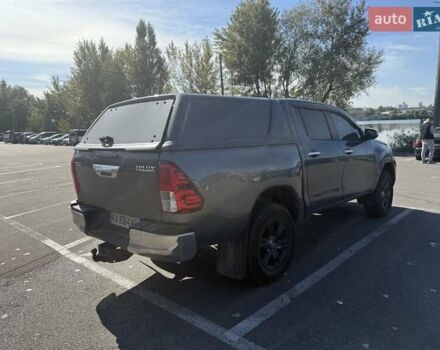 Сірий Тойота Хайлюкс, об'ємом двигуна 2.39 л та пробігом 85 тис. км за 29000 $, фото 2 на Automoto.ua