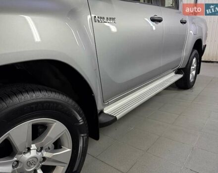 Серый Тойота Хайлюкс, объемом двигателя 2.39 л и пробегом 30 тыс. км за 40999 $, фото 37 на Automoto.ua