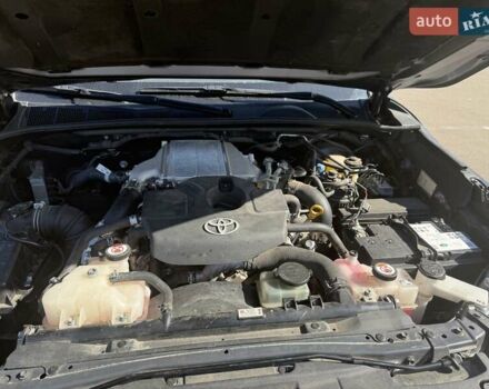 Сірий Тойота Хайлюкс, об'ємом двигуна 2.39 л та пробігом 85 тис. км за 29000 $, фото 7 на Automoto.ua