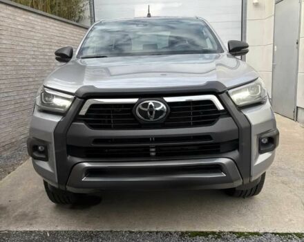 Серый Тойота Хайлюкс, объемом двигателя 2.8 л и пробегом 23 тыс. км за 33000 $, фото 1 на Automoto.ua