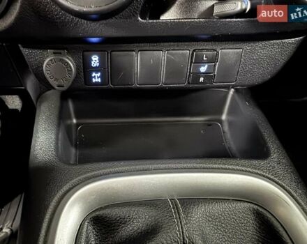 Серый Тойота Хайлюкс, объемом двигателя 2.39 л и пробегом 30 тыс. км за 40999 $, фото 26 на Automoto.ua