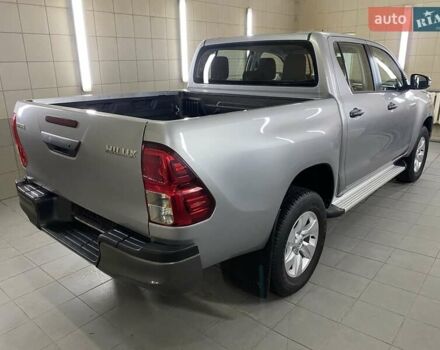 Серый Тойота Хайлюкс, объемом двигателя 2.4 л и пробегом 10 тыс. км за 41999 $, фото 5 на Automoto.ua
