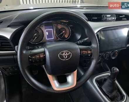 Серый Тойота Хайлюкс, объемом двигателя 2.4 л и пробегом 10 тыс. км за 41999 $, фото 18 на Automoto.ua