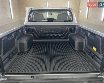 Серый Тойота Хайлюкс, объемом двигателя 2.4 л и пробегом 10 тыс. км за 41999 $, фото 29 на Automoto.ua