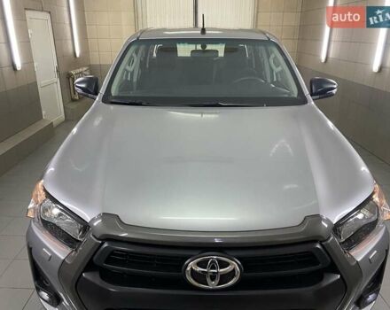 Серый Тойота Хайлюкс, объемом двигателя 2.4 л и пробегом 10 тыс. км за 41999 $, фото 6 на Automoto.ua