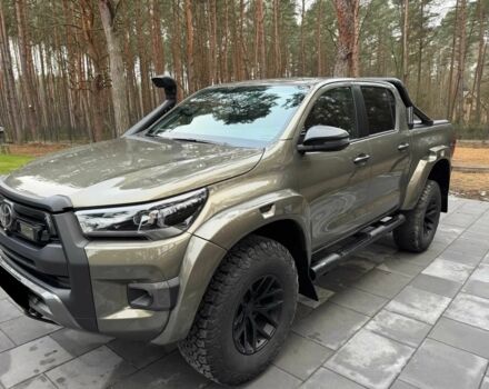 Серый Тойота Хайлюкс, объемом двигателя 2.8 л и пробегом 16 тыс. км за 19800 $, фото 2 на Automoto.ua