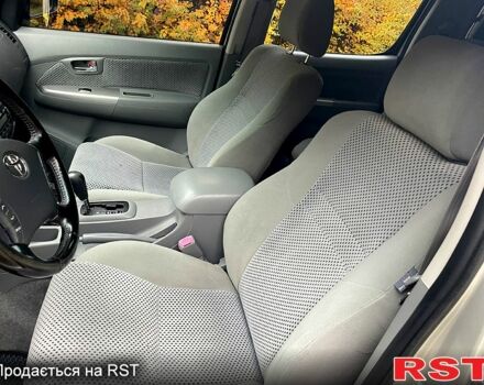 Тойота Хайлюкс 2009 в Киеве на Automoto.ua Серый Тойота Хайлюкс, объемом двигателя 3 л и пробегом 312 тыс. км за 17500 $, фото 10 на Automoto.ua