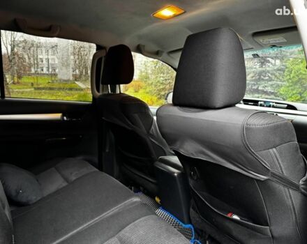 Сірий Тойота Хайлюкс, об'ємом двигуна 2.4 л та пробігом 188 тис. км за 24490 $, фото 28 на Automoto.ua