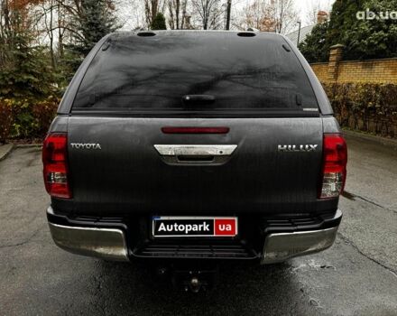 Сірий Тойота Хайлюкс, об'ємом двигуна 2.4 л та пробігом 188 тис. км за 24490 $, фото 6 на Automoto.ua
