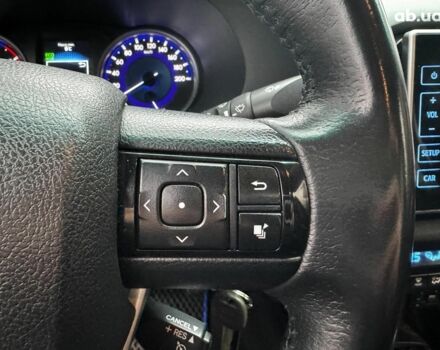 Сірий Тойота Хайлюкс, об'ємом двигуна 2.4 л та пробігом 188 тис. км за 24490 $, фото 16 на Automoto.ua