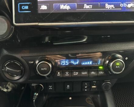 Сірий Тойота Хайлюкс, об'ємом двигуна 2.4 л та пробігом 188 тис. км за 24490 $, фото 19 на Automoto.ua