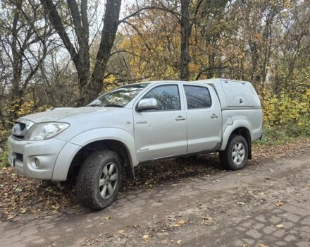 Тойота Хайлюкс 2010 в Сумах на Automoto.ua Серый Тойота Хайлюкс, объемом двигателя 0 л и пробегом 171 тыс. км за 8899 $, фото 1 на Automoto.ua