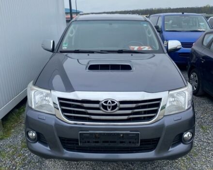 Тойота Хайлюкс 2013 у Володимир-Волинський на Automoto.ua Сірий Тойота Хайлюкс, об'ємом двигуна 3 л та пробігом 170 тис. км за 8500 $, фото 1 на Automoto.ua