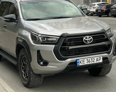 Серый Тойота Хайлюкс, объемом двигателя 2.39 л и пробегом 120 тыс. км за 27800 $, фото 1 на Automoto.ua