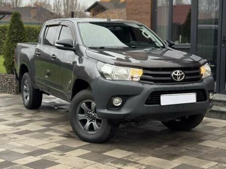 Серый Тойота Хайлюкс, объемом двигателя 2.39 л и пробегом 377 тыс. км за 21700 $, фото 1 на Automoto.ua