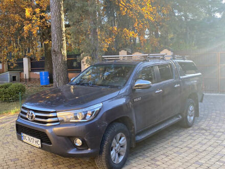 Сірий Тойота Хайлюкс, об'ємом двигуна 2.4 л та пробігом 126 тис. км за 30000 $, фото 1 на Automoto.ua