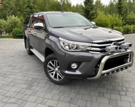 Сірий Тойота Хайлюкс, об'ємом двигуна 2.4 л та пробігом 78 тис. км за 15000 $, фото 1 на Automoto.ua