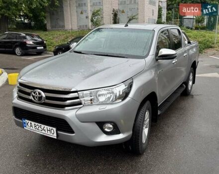 Сірий Тойота Хайлюкс, об'ємом двигуна 2.39 л та пробігом 166 тис. км за 27900 $, фото 1 на Automoto.ua