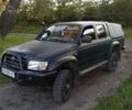 Синий Тойота Хайлюкс, объемом двигателя 2.49 л и пробегом 215 тыс. км за 10000 $, фото 1 на Automoto.ua