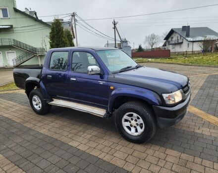 Синий Тойота Хайлюкс, объемом двигателя 2.5 л и пробегом 162 тыс. км за 7209 $, фото 2 на Automoto.ua