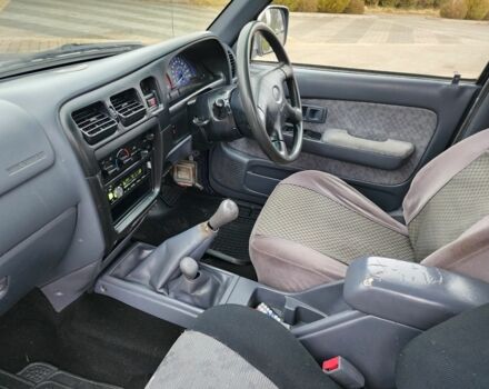 Синий Тойота Хайлюкс, объемом двигателя 2.5 л и пробегом 162 тыс. км за 7209 $, фото 16 на Automoto.ua