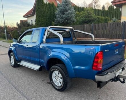 Синий Тойота Хайлюкс, объемом двигателя 2.5 л и пробегом 253 тыс. км за 3700 $, фото 4 на Automoto.ua