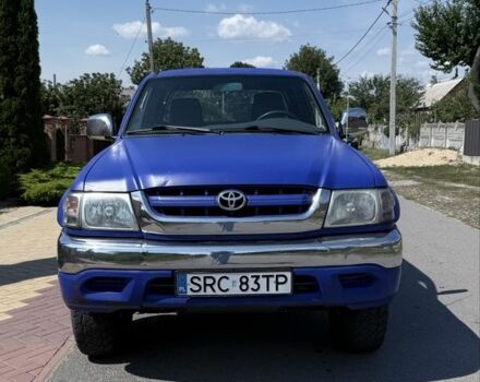 Синий Тойота Хайлюкс, объемом двигателя 0 л и пробегом 200 тыс. км за 5700 $, фото 1 на Automoto.ua