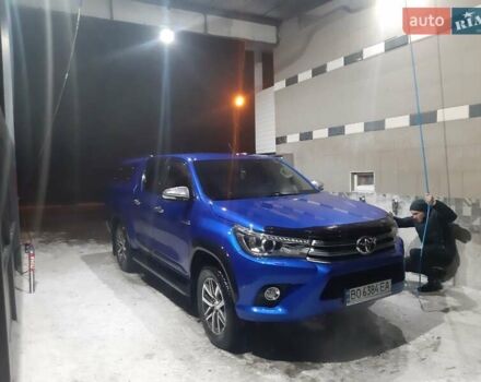 Синій Тойота Хайлюкс, об'ємом двигуна 2.8 л та пробігом 176 тис. км за 31000 $, фото 1 на Automoto.ua