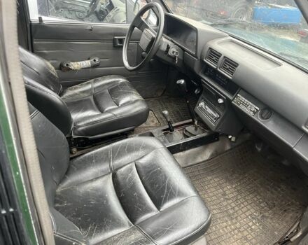 Зеленый Тойота Хайлюкс, объемом двигателя 2.4 л и пробегом 300 тыс. км за 2500 $, фото 8 на Automoto.ua