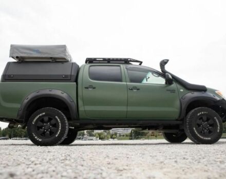 Зеленый Тойота Хайлюкс, объемом двигателя 2.5 л и пробегом 265 тыс. км за 4713 $, фото 8 на Automoto.ua